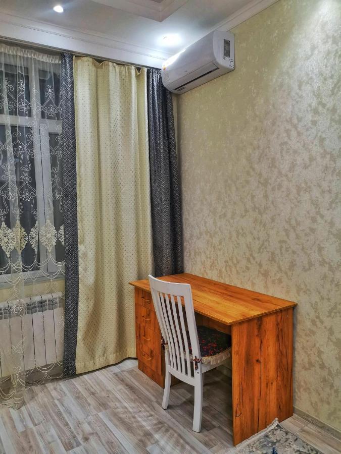Central Apartment Бішкек Екстер'єр фото